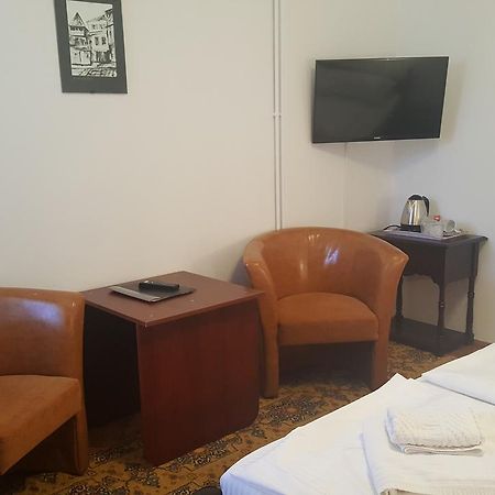 Pensiunea Podul Minciunilor シビウ エクステリア 写真