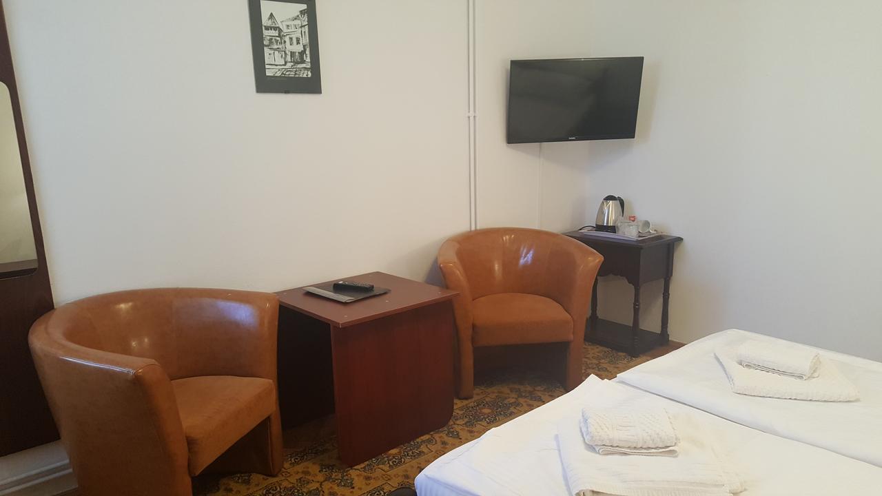 Pensiunea Podul Minciunilor シビウ エクステリア 写真